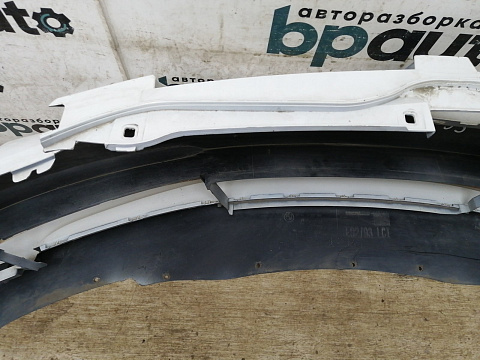 Фотография детали AA023663; Бампер передний; под паркт.; под омыват. (51117227885) для BMW 3 серия Е92 Е93/БУ; Оригинал; Р1, Мелкий дефект; . Фото номер 12