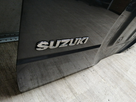 AA045285; Крышка багажника (6910065830) для Suzuki Grand Vitara/БУ; Оригинал; Р1, Мелкий дефект; 