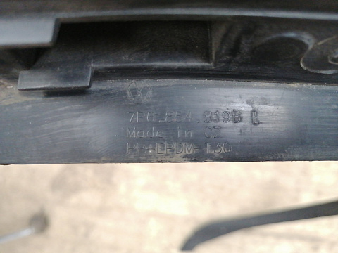 Фотография детали AA036020; Накладка крыла задняя левая, расширитель (7P6854819B) для Volkswagen Touareg/БУ; Оригинал; Р1, Мелкий дефект; . Фото номер 9