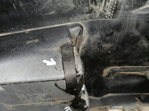 Фотография детали AA045389; Бампер передний; под паркт.; без омыват. (ANJ93404) для Cadillac Escalade IV (2014-2020)/БУ; Оригинал; Р2, Удовлетворительное; . Фото номер 36