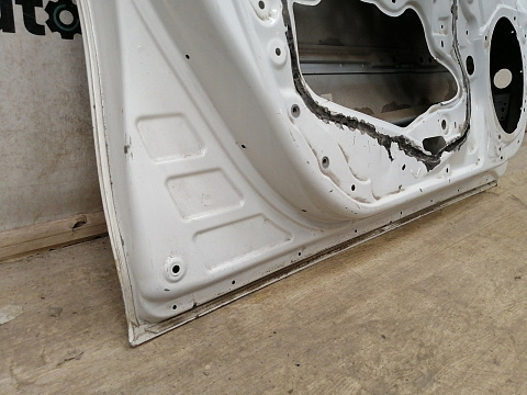Фотография детали AA035528; Дверь передняя левая (67002-33200) для Toyota Camry/БУ; Оригинал; Р2, Удовлетворительное; . Фото номер 11