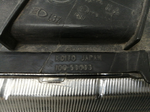 Фотография детали AA037200; Фара галоген левая (35320-65J50) для Suzuki Grand Vitara/БУ; Оригинал; Р1, Мелкий дефект; . Фото номер 16