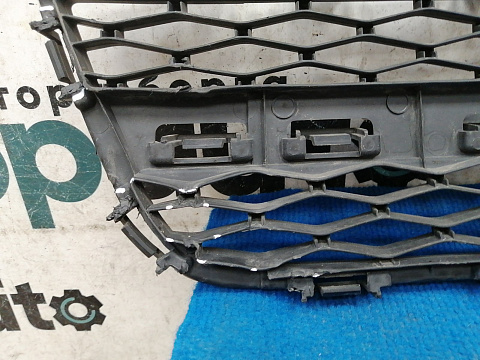 Фотография детали AA036532; Решетка переднего бампера (62278-1SZ0A) для Nissan Murano Z51/БУ; Оригинал; Р1, Мелкий дефект; . Фото номер 11