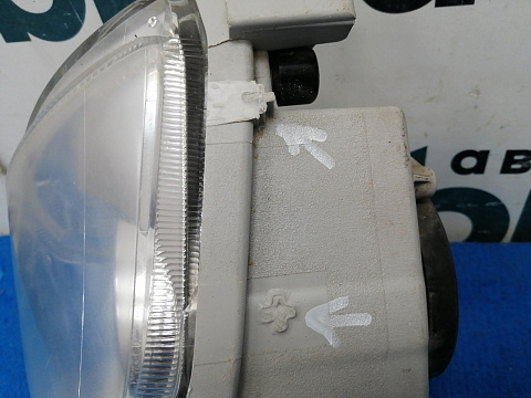 Фотография детали AA022065; ПТФ левая (81221-53281) для Lexus IS/БУ; Оригинал; Р1, Мелкий дефект; . Фото номер 9