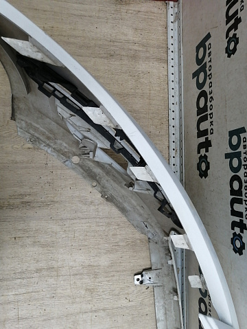 Фотография детали AA046124; Бампер передний; под паркт.; без омыват. (BS71-17757-A) для Ford Mondeo/БУ; Оригинал; Р1, Мелкий дефект; . Фото номер 15