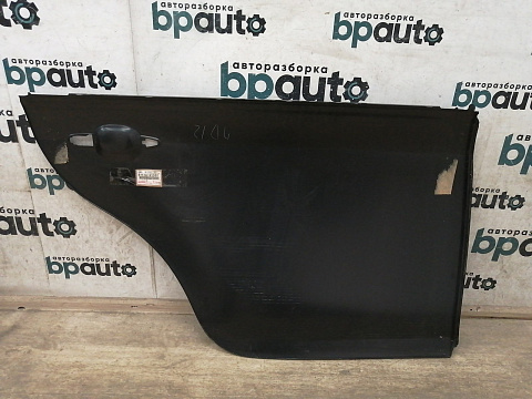 Фотография детали AA035496; Дверь задняя левая (67114-33080) для Toyota Camry/Нов с деф; Оригинал; Р0, Хорошее; . Фото номер 6