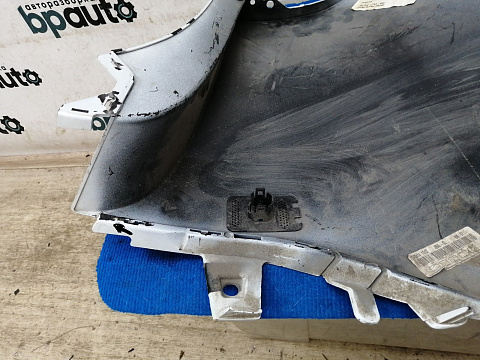 Фотография детали AA024064; Бампер задний, левая часть; под паркт. (850170001R) для Renault Scenic/БУ; Оригинал; Р1, Мелкий дефект; . Фото номер 12