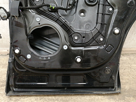 AA037061; Дверь задняя правая (KD53-72010) для Mazda CX-5/БУ; Оригинал; Р1, Мелкий дефект; (16W) Чёрный перламутр