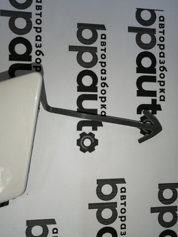 Фотография детали AA044999; Заглушка буксир. крюка переднего бампера, Sport-Style (5N0807241) для Volkswagen Tiguan I (2007- 2011)/БУ; Оригинал; Р0, Хорошее; . Фото номер 3