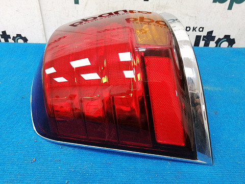 Фотография детали AA015130; Фонарь в крыло левый (81561-60770) для Lexus LX570, LX450D (2008 — 2011)/БУ; Оригинал; Р1, Мелкий дефект; . Фото номер 6