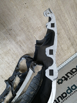 AA045519; Бампер передний; под паркт.; под омыват. (4L0 807 437 H) для Audi Q7 I рест. (2010-2015)/БУ; Оригинал; Р1, Мелкий дефект; 