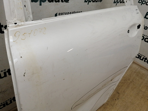 Фотография детали AA043060; Дверь задняя левая (77003-C5000) для Kia Sorento/БУ; Оригинал; Р3, Под восстановление; . Фото номер 3