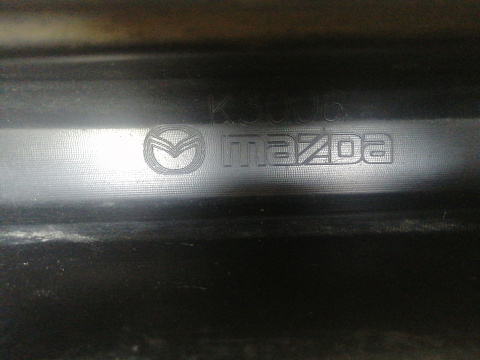 Фотография детали AA045776; Бампер передний; под паркт.; под омыват. (B63B-50031) для Mazda 3 BM/БУ; Оригинал; Р1, Мелкий дефект; . Фото номер 25