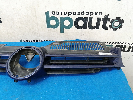 Решетка радиатора Фольксваген Golf V Wagon 2003- 2008, б/у, фото 5