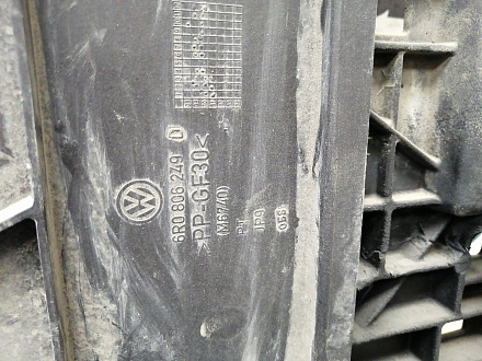 AA028879; Передняя панель (6R0805588 AA / AB) для Volkswagen Polo V Hatchback (2009-2013)/БУ; Оригинал; Р2, Удовлетворительное; 