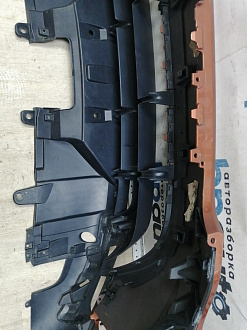 AA045867; Бампер передний; под паркт.; под омыват. (HY32-17F003-AAW) для Land Rover Discovery V L462 (2017 - 2020)/БУ; Оригинал; Р1, Мелкий дефект; 