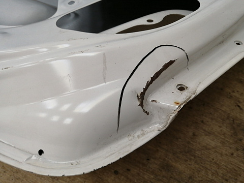 Фотография детали AA038129; Крышка багажника (64401-33400) для Toyota Camry/БУ; Оригинал; Р1, Мелкий дефект; . Фото номер 19