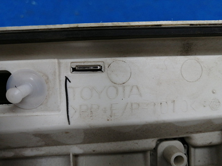 AA015907; Молдинг двери задний правый (75075-60130) для Toyota Land Cruiser 200 рест. (2012 — 2015)/БУ; Оригинал; Р1, Мелкий дефект; 