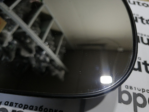 Фотография детали AA045102; Зеркальный элемент правый (87931-0K070) для Toyota/БУ; Оригинал; Р1, Мелкий дефект; . Фото номер 3