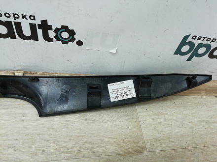 AA002998; Накладка решетки радиатора верх. пластик. (KD4950711) для Mazda CX-5 I (2011-2015)/БУ; Оригинал; Р0, Хорошее; 