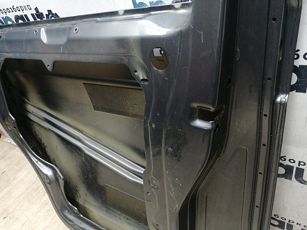 AA045486; Дверь передняя правая (7H0831056) для Volkswagen/БУ; Оригинал; Р3, Под восстановление; 