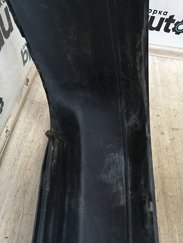 Фотография детали AA043495; Бампер задний, длинный; без паркт. (2K3807421) для Volkswagen Caddy/БУ; Оригинал; Р1, Мелкий дефект; . Фото номер 18