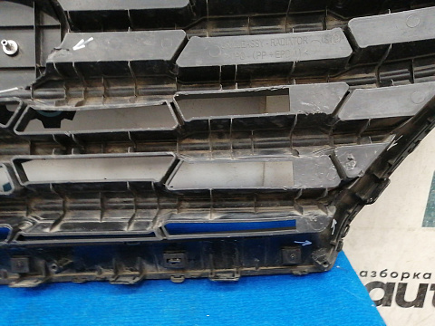 Фотография детали AA039455; Решетка радиатора (86350-BW000) для Hyundai Creta II (2021-н.в.)/БУ; Оригинал; Р2, Удовлетворительное; . Фото номер 16