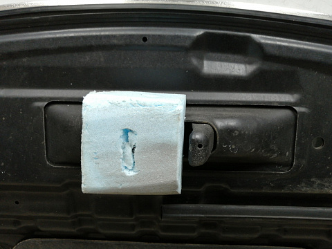 Фотография детали AA045122; Капот (65100-4AA8A) для Nissan Almera III (G15) (2012-2018)/БУ; Оригинал; Р0, Хорошее; . Фото номер 15