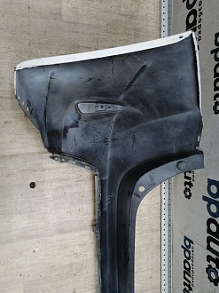 AA044957; Бампер задний; без паркт. (52159-02840) для Toyota Auris II (2013 — 2015)/БУ; Оригинал; Р2, Удовлетворительное; 