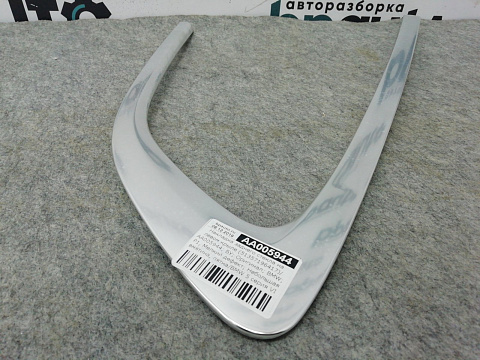 Фотография детали AA005944; Накладка заднего стекла на левом крыле (51357196417) для BMW 5 серия F07/БУ; Оригинал; Р1, Мелкий дефект; . Фото номер 3