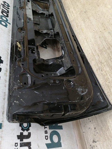 Фотография детали AA029292; Крышка багажника нижняя, откидной борт (65061-60371) для Lexus LX570, LX450D рест.2 (2015 - 2021)/БУ; Оригинал; Р2, Удовлетворительное; . Фото номер 16