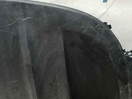 AA045746; Юбка переднего бампера (7P5807061) для Porsche Cayenne II (958) (2010-2014)/БУ; Оригинал; Р1, Мелкий дефект; 