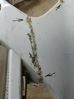 AA046147; Бампер передний; под паркт.; под омыват. (BS71-17757-A) для Ford Mondeo/БУ; Оригинал; Р1, Мелкий дефект; 