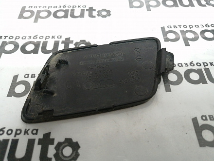 AA045952; Заглушка буксир. крюка переднего бампера (4K0807241) для Audi A6 C8/БУ; Оригинал; Р1, Мелкий дефект; 