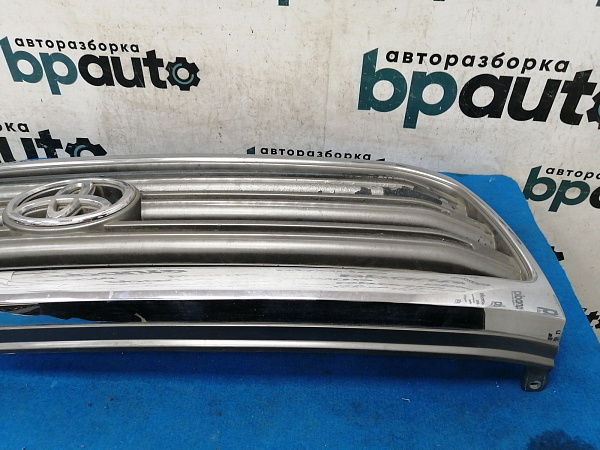 Решетка радиатора Тойота Land Cruiser 100 рест. 2002-2005, б/у, фото 8