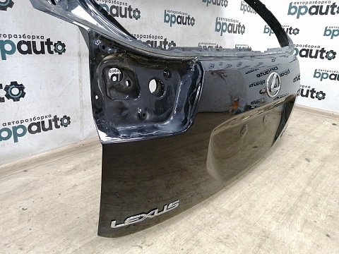 Фотография детали AA018847; Крышка багажника (67005-48210) для Lexus RX II (2004 — 2008)/БУ; Оригинал; Р0, Хорошее; (212) Черный. Фото номер 3