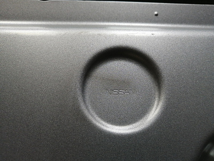 AA046069; Дверь передняя левая (H010A-1KLMA) для Nissan Juke/БУ; Оригинал; Р1, Мелкий дефект; 