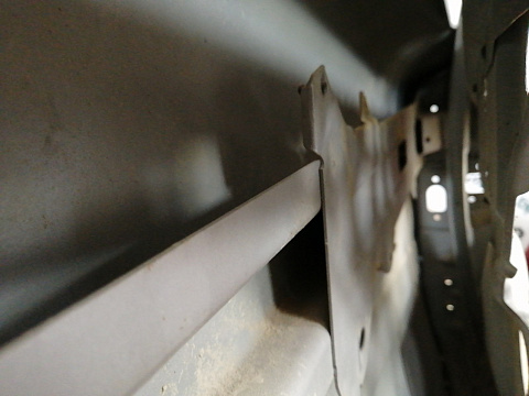 Фотография детали AA027729; Дверь передняя левая (9154624) для Volvo S80/БУ; Оригинал; Р2, Удовлетворительное; . Фото номер 18