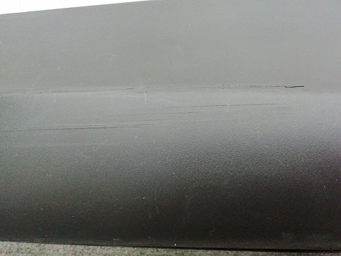 Фотография детали AA010239; Накладка задней правой двери (KD53-51RC1) для Mazda CX-5/БУ; Оригинал; Р1, Мелкий дефект; . Фото номер 2