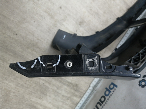 Фотография детали AA045459; Бампер передний AMG; под паркт.; под омыват. (A2128853525) для Mercedes-Benz E-klasse W212 S212/БУ; Оригинал; Р1, Мелкий дефект; . Фото номер 8