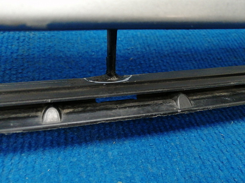 Фотография детали AA038709; Решетка переднего бампера (53102-60010) для Lexus LX570, LX450D рест. (2012 — 2015)/БУ; Оригинал; Р1, Мелкий дефект; . Фото номер 7
