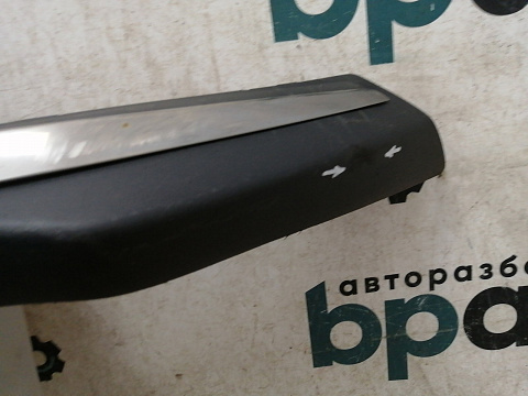 Фотография детали AA031506; Накладка на нижнюю часть переднего бампера (52711-42040) для Toyota Rav4 40 (2013 — 2015)/БУ; Оригинал; Р2, Удовлетворительное; . Фото номер 2