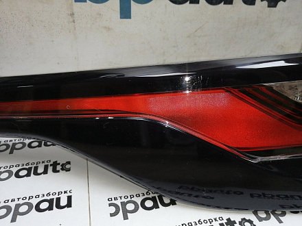 AA045178; Фонарь в крыло левый, LR111108 (J8A2-13405-AG) для Land Rover Range Rover Velar L560 (2017 - 2023)/БУ; Оригинал; Р1, Мелкий дефект; 