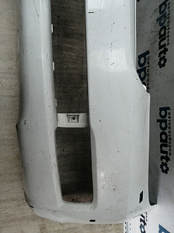 AA044520; Бампер передний; под паркт.; под омыват. (52119-60B20) для Toyota Land Cruiser 200 (2008 — 2012)/БУ; Оригинал; Р1, Мелкий дефект; 