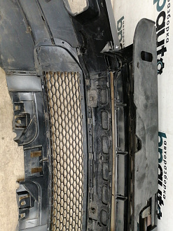 AA039010; Бампер передний; под паркт.; под омыват. (LR034184) для Land Rover Freelander/БУ; Оригинал; Р1, Мелкий дефект; 
