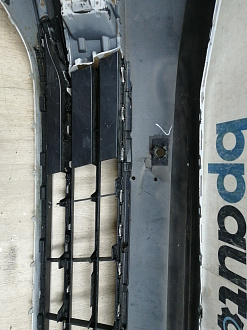 AA045819; Бампер передний; под паркт.; под омыват. (3G0807221) для Volkswagen Passat/БУ; Оригинал; Р1, Мелкий дефект; 