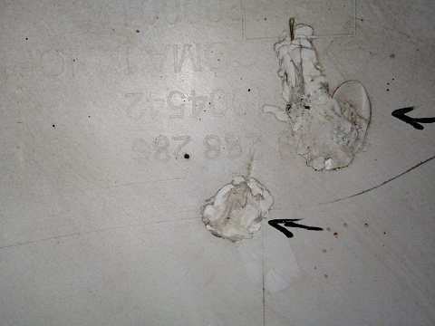 Фотография детали AA045306; Бампер передний; под паркт.; под омыват. (13288286) для Opel Insignia/БУ; Оригинал; Р1, Мелкий дефект; . Фото номер 22