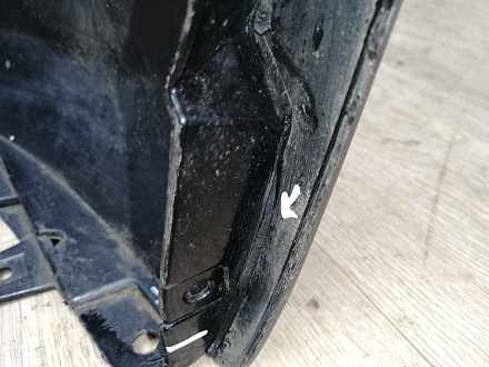 AA045411; Бампер передний; без паркт.; без омыват. (13225746) для Opel Astra/БУ; Оригинал; Р1, Мелкий дефект; 