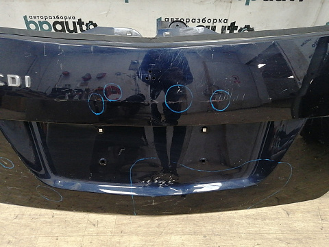 Фотография детали AA037967; Крышка багажника (A2047420509) для Mercedes-Benz GLK-klasse X204/БУ; Оригинал; Р2, Удовлетворительное; . Фото номер 9