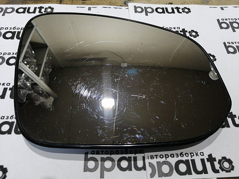 Фотография детали AA045094; Зеркальный элемент правый (87931-0E170) для Toyota Highlander/БУ; Оригинал; Р2, Удовлетворительное; . Фото номер 1